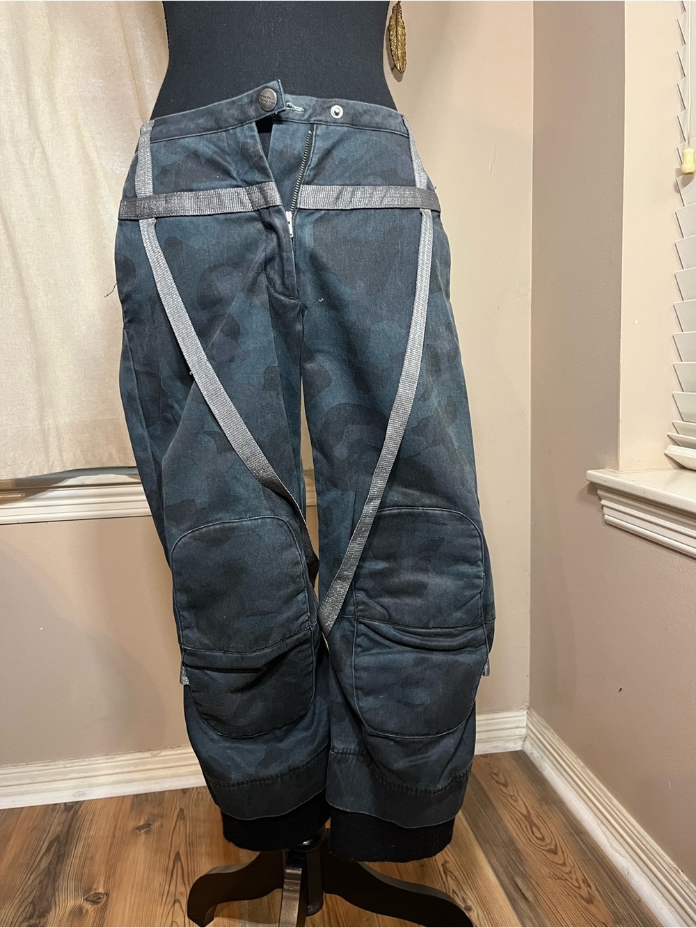 Danish Women’s Dark Camo Utility Pants - Black/Blue